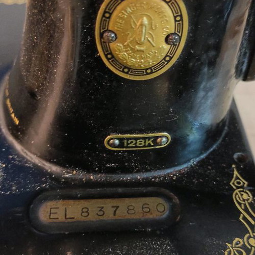 Singer 228K sewing machine used, antique