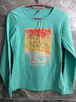 Long sleeve children's shirt used, blue turquoise, size S