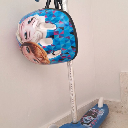 Used children's scooter FROZEN GIFT Helmet