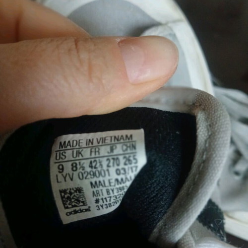 Adidas athletic shoes used, gray, size 42.5