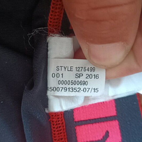 Under Armour thermal wear size M like new
