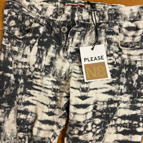 Please pants with tie-dye pattern in black and white, new, no small style boyfriend
