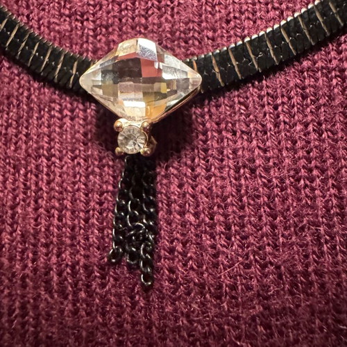 Black choker necklace like new