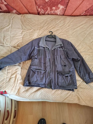 Men's coat like new, blue color, size L