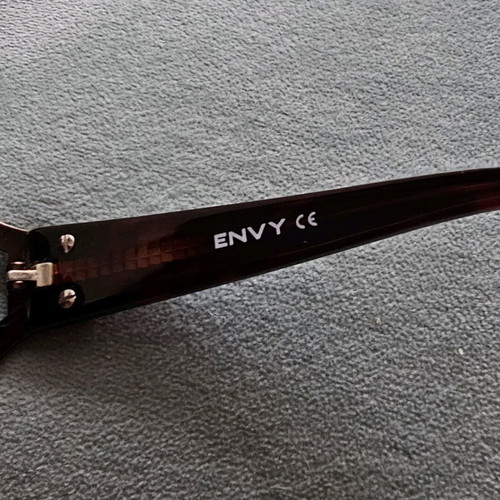 Envy sunglasses like new, brown women's