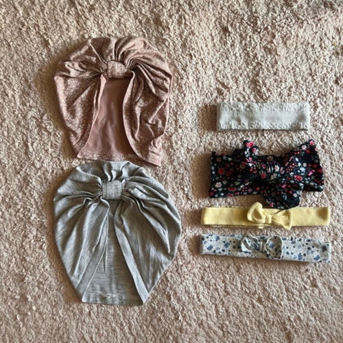 Baby hair accessories like new, mixed brands