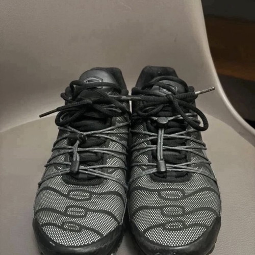 Nike Air Max Utility sneakers used, black metallic platinum reflective, size 39