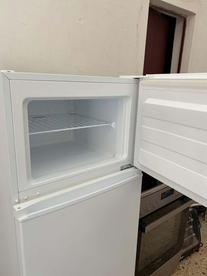 Morris refrigerator used, fully functional