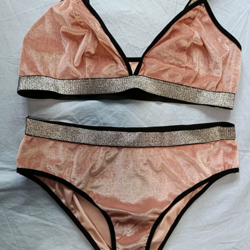 Velvet lingerie set with silver detail size L new
