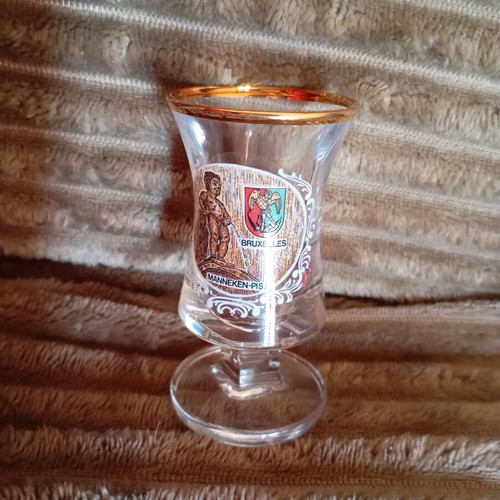 Vintage glass stemmed souvenir shot glass from Brussels like new