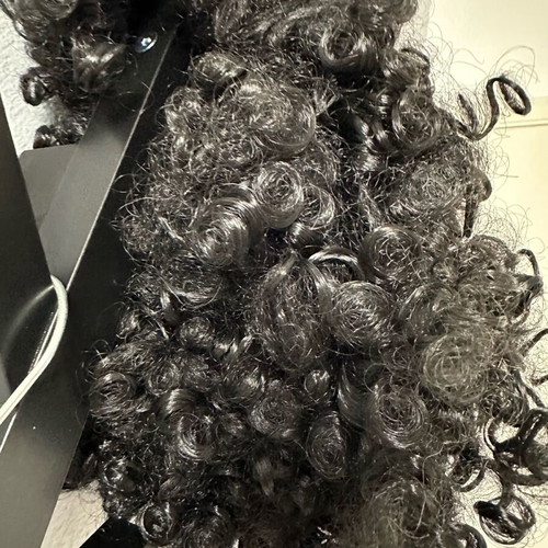 Carnival wig like new