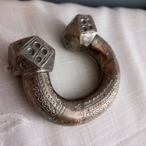 Pharmakero silver 500 bracelet used, large ethnic design