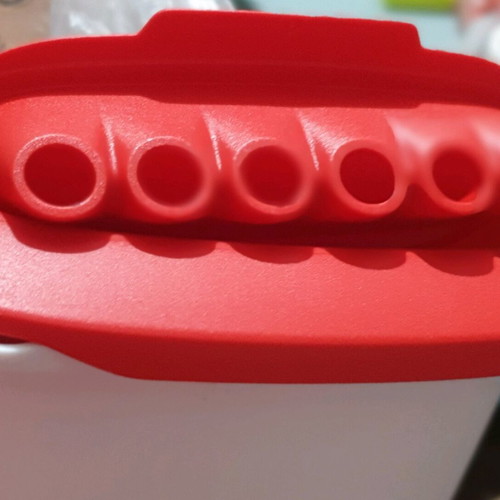 Tupperware Roll Press 630ml new with 4 attachments for cookies