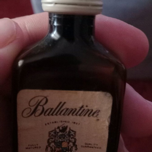Ballantine liquor miniature like new, collectible