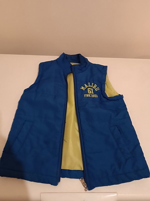 Funky blue sleeveless jacket for 6-year-old kids