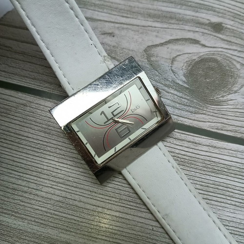 Dolce & Gabbana women's watch used, leather strap, silver