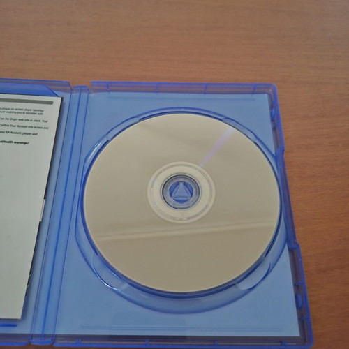 FIFA 22 PS4 game like new with Kylian Mbappé cover