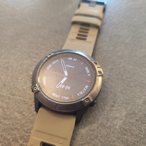 Fenix 6X smartwatch used, charging issue, good condition