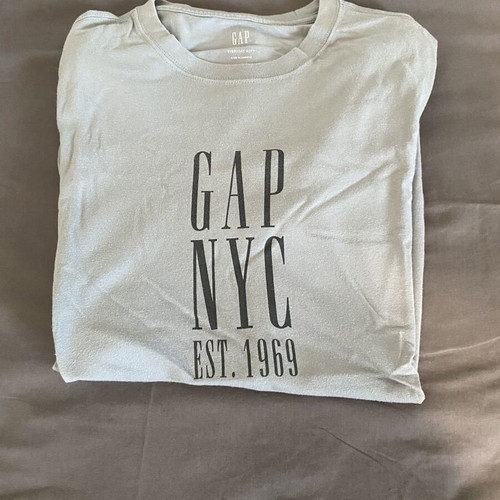 Gap t-shirt used, size S, gray