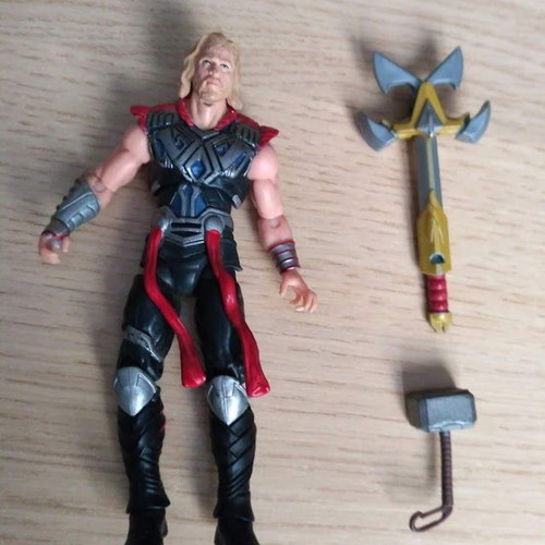 Thor & Loki (2 figures), Marvel/Hasbro, in excellent condition, package 12€