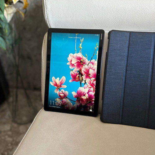 Huawei MediaPad M5 Lite 10.1" таблет като нов, WiFi, 3GB/32GB, сив