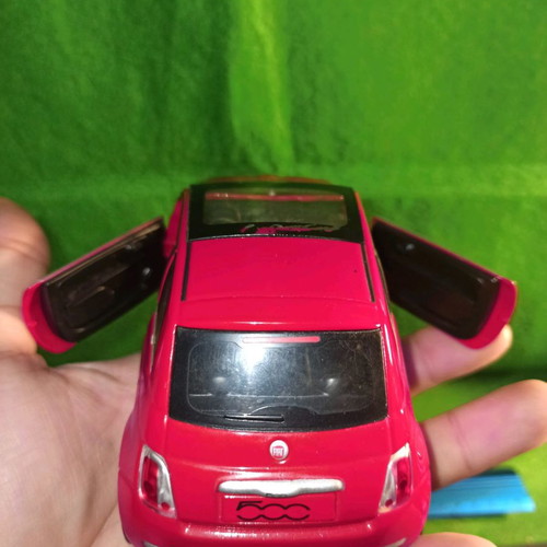 Fiat 500 used metal model 1/24 New Ray red