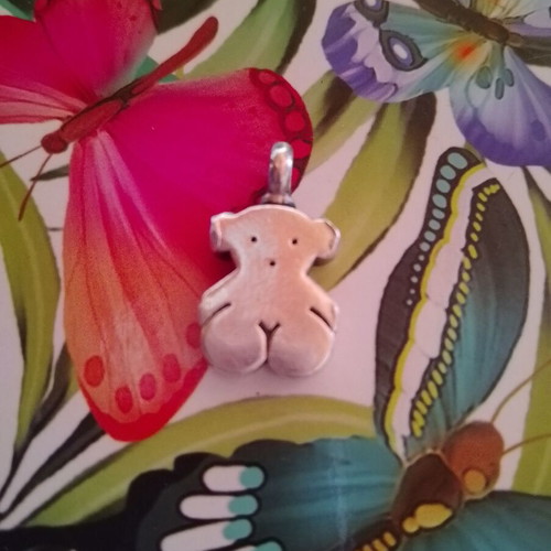 Tous silver pendant like new, bear design, 1.5cm length