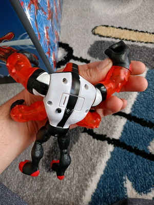 Ben10 figure like new