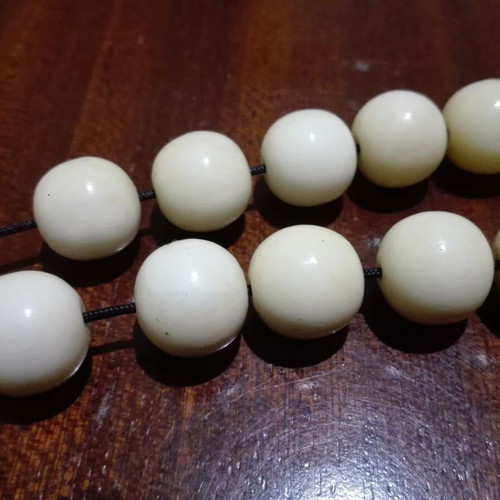Worry beads made of authentic bull horn like new