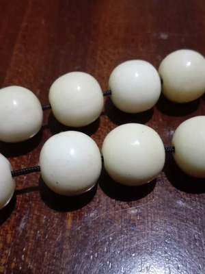 Worry beads made of authentic bull horn like new
