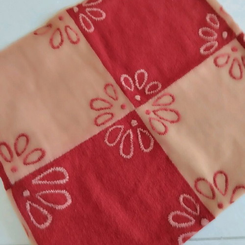 Woven smooth pillowcase like new 54x47 cm