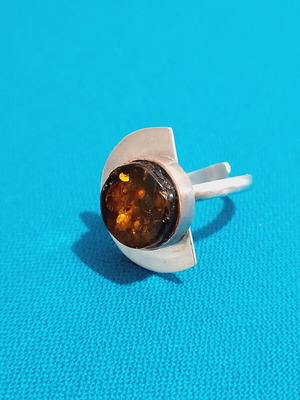 Ring handmade new, silver, amber, brass Kastoni