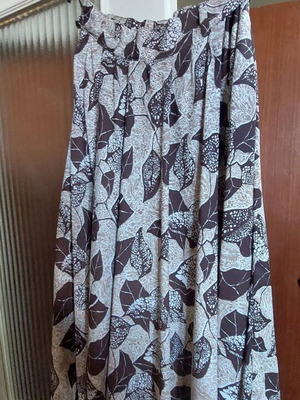 Maxi skirt used, beige and brown, size M 38 10