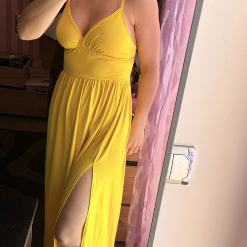 Yellow Maxi Dress with Open Back and Slit size S/M new