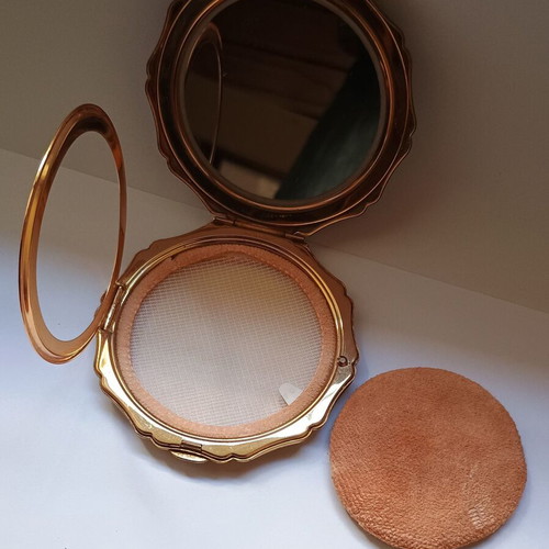 Vintage Stratton powder case used with mirror, blue and gold enamel