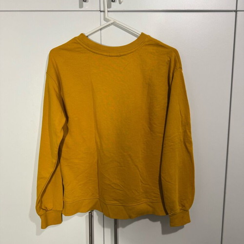 Bershka pullover like new, worn few times
