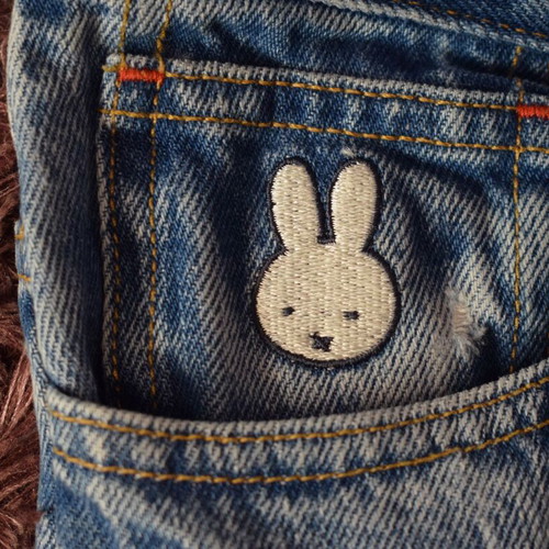 Tommy Hilfiger x Miffy Jeans man size 46 used, small hole on knee