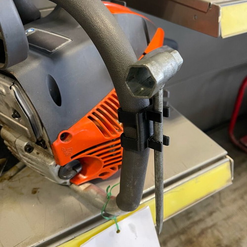Chainsaw Screwdriver Holder 3D Printed with Hard Plastic and Plexiglass