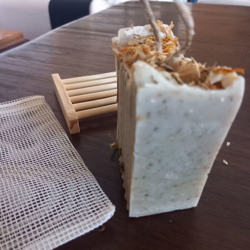 Handmade soap set 190g extra large with wooden soap dish and pouch