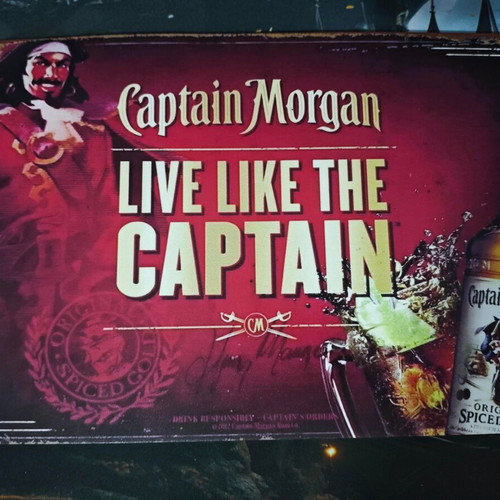 Captain Morgan metal sign “Live Like The Captain” like new