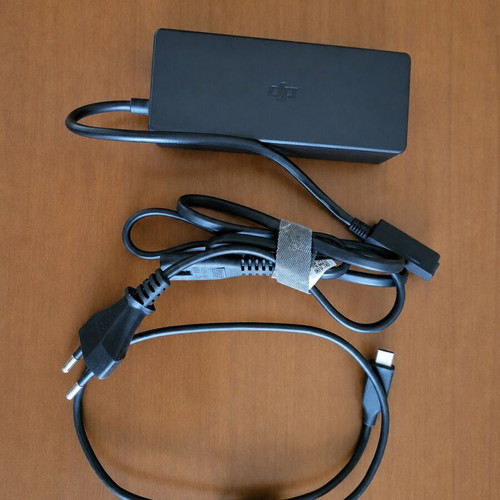 DJI Mavic Air 2 Battery Charger like new