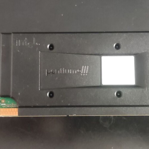 Intel Pentium III 450MHz SL37C processor for retro PC