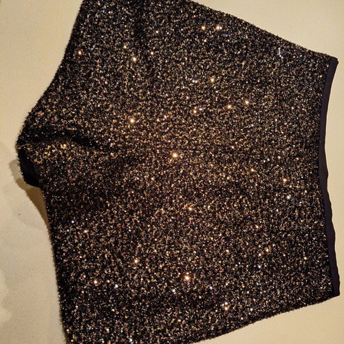 Zara shorts with sequins like new, black and gold