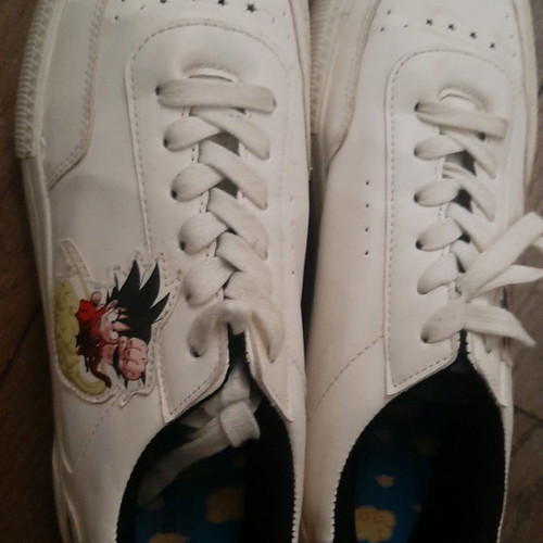 Bershka men's sneakers used, white Dragon Ball