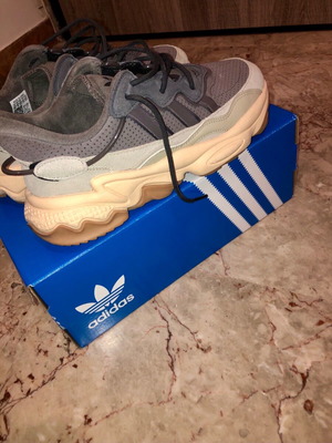 Adidas Originals Ozweego athletic shoes like new, size 42, gray beige