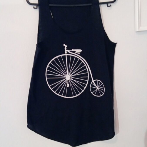Black mako top size M used, comfortable alpha line