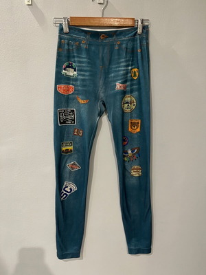 Дамски клин имитиращ дънки размер М като ново