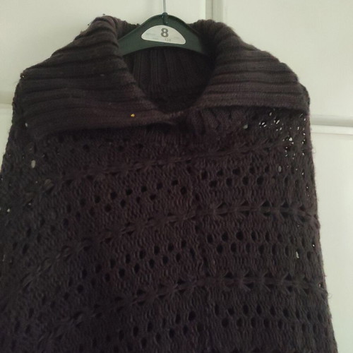 Knitted women's brown cape Sugah by Skondras S/M used