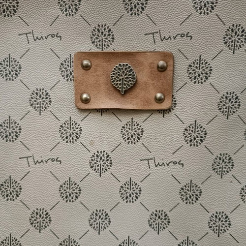 Thiros Olive Tree shoulder bag beige like new