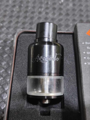 Avocado 24 RTA by Geekvape like new, black